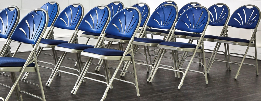 What is the History of the Folding Chair?